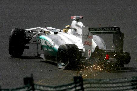 Michael Schumacher GP Belgien Crashs 2011
