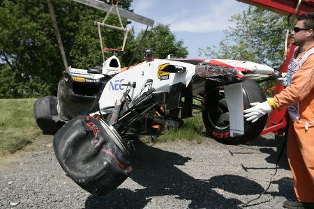 Kamui Kobayashi GP Kanada Crashs 2011