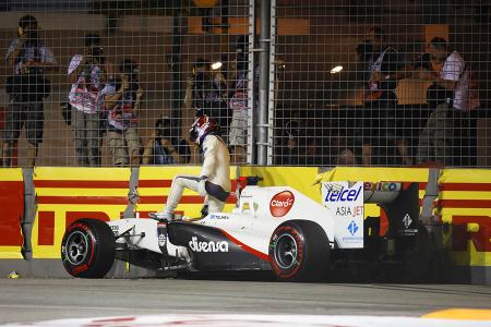 Kamui Kobayashi GP Singapur Crashs 2011