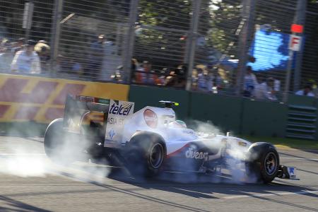 Sergio Perez GP Australien Verbremser 2011