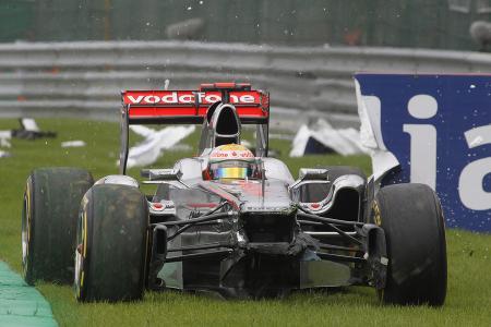 Lewis Hamilton GP Belgien Crashs 2011