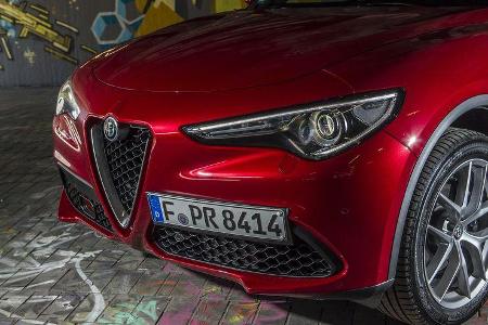 Alfa Romeo Stelvio 2.0 Turbo Q4 First Edition, Front