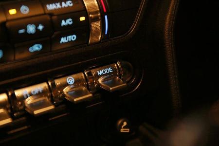 Ford Mustang 5.0 V