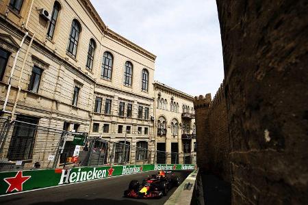 Max Verstappen - Red Bull - Formel 1 - GP Aserbaidschan - 27. April 2018
