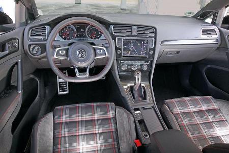 VW Golf, Cockpit
