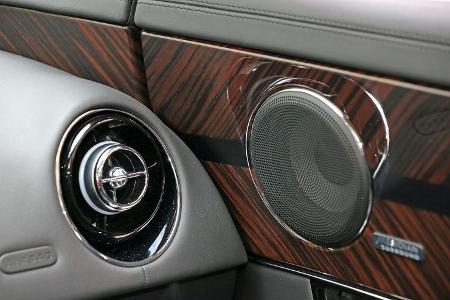 Jaguar XJ, Mitteltöner