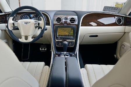 Bentley Flying Spur, Cockpit