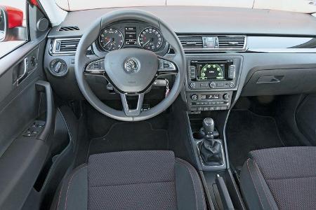 Skoda Rapid Spaceback 1.2 TSI, Cockpit