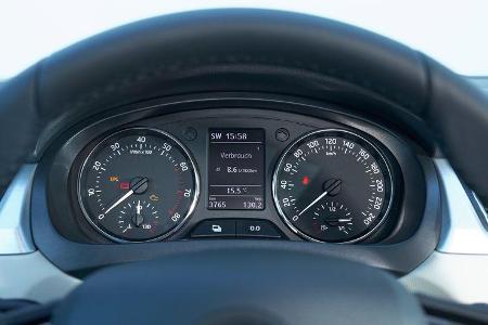Skoda Rapid Spaceback 1.2 TSI, Rundinstrumente