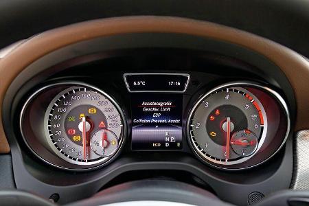 Mercedes CLA 180 CDI, Rundinstrumente
