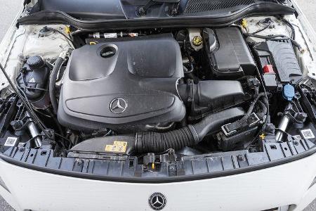 Mercedes GLA 250 4Matic Style, Motor