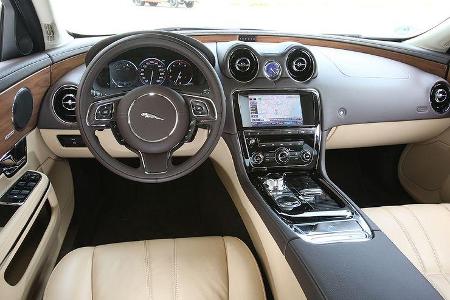 Jaguar XJ 3.0 Diesel, Cockpit