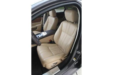 Jaguar XJ 3.0 Diesel, Vordersitz