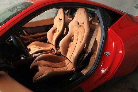 Ferrari 458 Italia, Fahrersitz