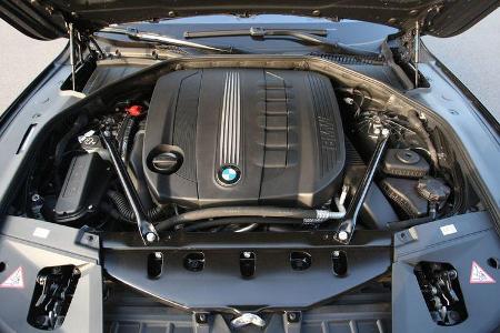 BMW 7er, Motor