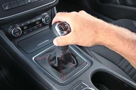 Mercedes A 200 CDI AMG Sport, Schaltung, Schalthebel