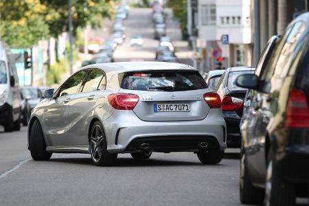 Mercedes A 200 CDI AMG Sport, Heck, Einparken