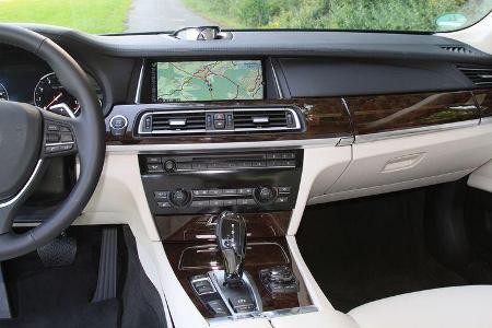 BMW 750i, Mittelkonsole