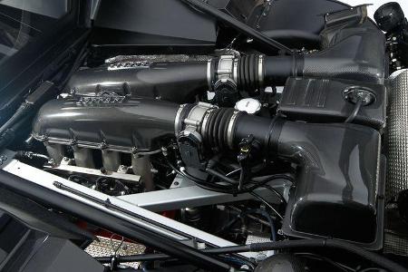 Lancia New Stratos, Achzylinder-Motor