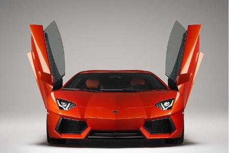Lamborghini Aventador LP 700-4
