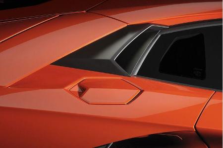 Lamborghini Aventador LP 700-4, Motorbelüftung