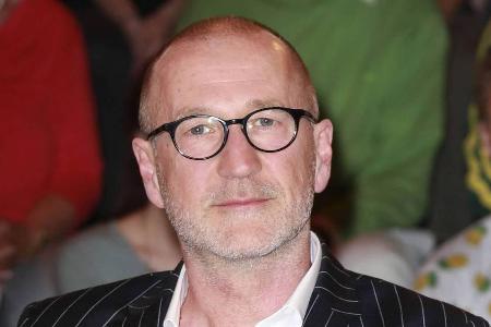 Für Peter Lohmeyer muss das Abendessen mit Fußball vereinbar sein Für Peter Lohmeyer muss das Abendessen mit Fußball vereinbar sein