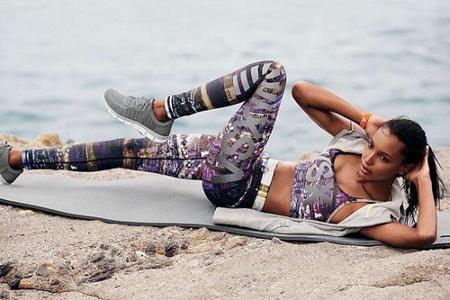 Ihr Work-out ist Teil des Jobs: Jasmin Tookes (24) ist das Gesicht der Victoria's Secret Sport Kollektion. Auf den ersten Bl...