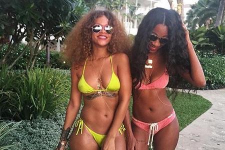 Rihanna liebt Body Chains schon lange und weiß genau, wie man sie stylt