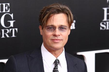 Brad Pitt soll seinem Sohn Maddox gegenüber ausfallend geworden sein Brad Pitt soll seinem Sohn Maddox gegenüber ausfallend geworden sein
