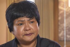 "Bauer sucht Frau"-Star Narumol weint um König Bhumibol