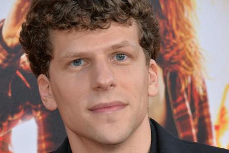 Jesse Eisenberg führt trotz Erfolg ein einfaches Leben Jesse Eisenberg führt trotz Erfolg ein einfaches Leben
