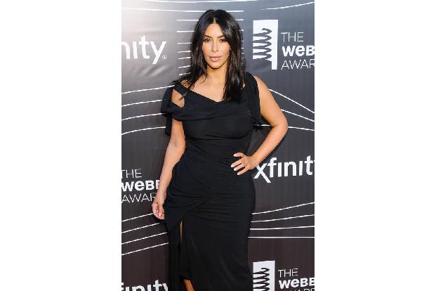 ...die zweifache Mama mal nicht wie eine Presswurst! Sie sah wirklich toll aus in ihrem Red-Label-Kleid von Vivienne Westwoo...