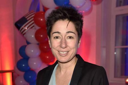 Die neue Preisträgerin des Annemarie-Renger-Preises ist Dunja Hayali Die neue Preisträgerin des Annemarie-Renger-Preises ist Dunja Hayali