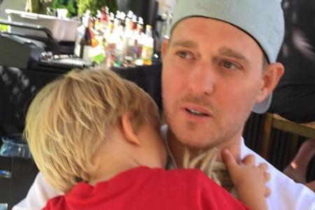Michael Bublé mit seinem Sohn Noah Michael Bublé mit seinem Sohn Noah
