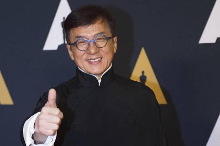 Jackie Chan ist nun stolzer Besitzer eines Ehren-Oscars