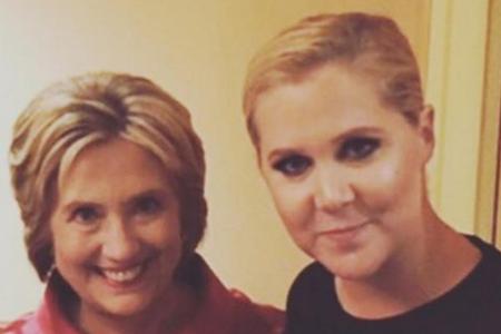 US-Comedian Amy Schumer (35) ist ein riesiger Hillary-Clinton-Fan. Ihr Selfie mit der Kandidatin postete sie stolz auf Insta...
