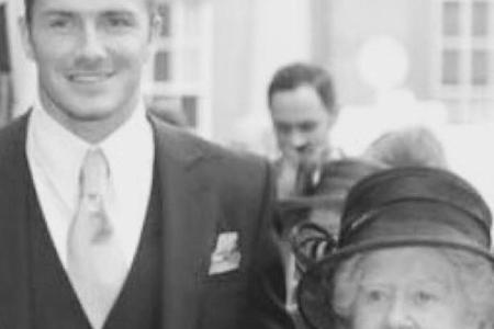David Beckham mit seiner Oma David Beckham mit seiner Oma