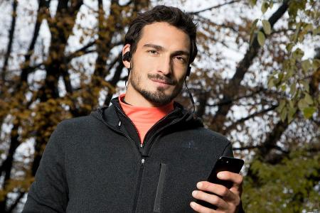 Auch Profisportler wie Mats Hummels trainieren nicht gerne ohne Musik