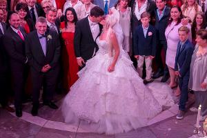 Daniela Katzenberger versteigert ihr Brautkleid