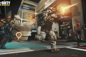 Eko Fresh besiegt Hans Sarpei beim "Call of Duty Freundschaftspiel"