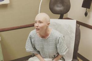 Krebskranke Shannen Doherty beginnt mit der Bestrahlung