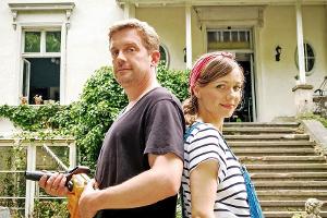 "Schlimmer geht immer": Kann Ina (Nadja Becker) verhindern, dass ihr Mann Kai (Sebastian Bezzel) das neue Haus kaputt renovi...