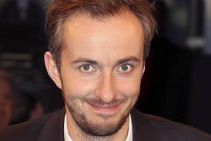Jan Böhmermann: Das hält er von Merkels Kanzler-Kandidatur