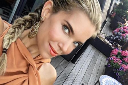 Sylvie Meis genießt den Sommer in Hamburg auf Balkonien.