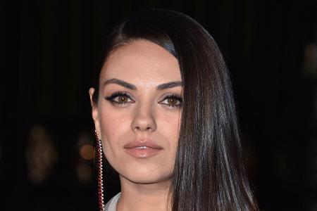 In der Show von Jimmy Kimmel erklärte Mila Kunis (32), dass auch sie eine begeisterte 