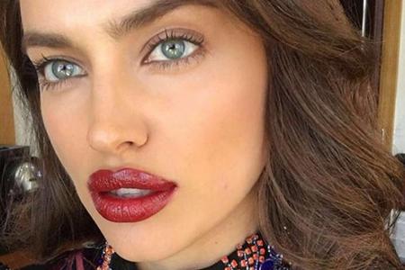 Irina Shayk setzt ihre Lippen am liebsten in verführerischem Rot in Szene Irina Shayk setzt ihre Lippen am liebsten in verführerischem Rot in Szene