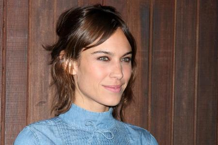 Alexa Chung bringt im kommenden Mai ihre erste eigene Kollektion auf den Markt