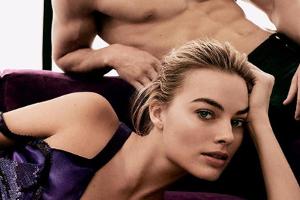 Margot Robbie: Sexy Bilder für Calvin Klein
