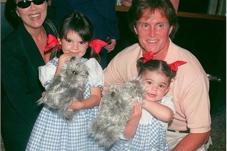 Kylie Jenner (18) teilte ein Familienfoto und zitierte Caitlyn Jenner (65), die sich erst vor kurzem zu ihrer Identität als ...