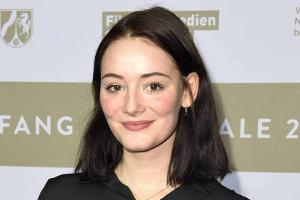 Maria Ehrich: "Ich habe einfach meine Pubertät nicht mitgenommen"